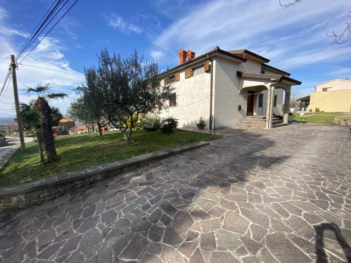 Sea View Istrian Countryside Apartment - Rota Dragonja Bagian luar foto